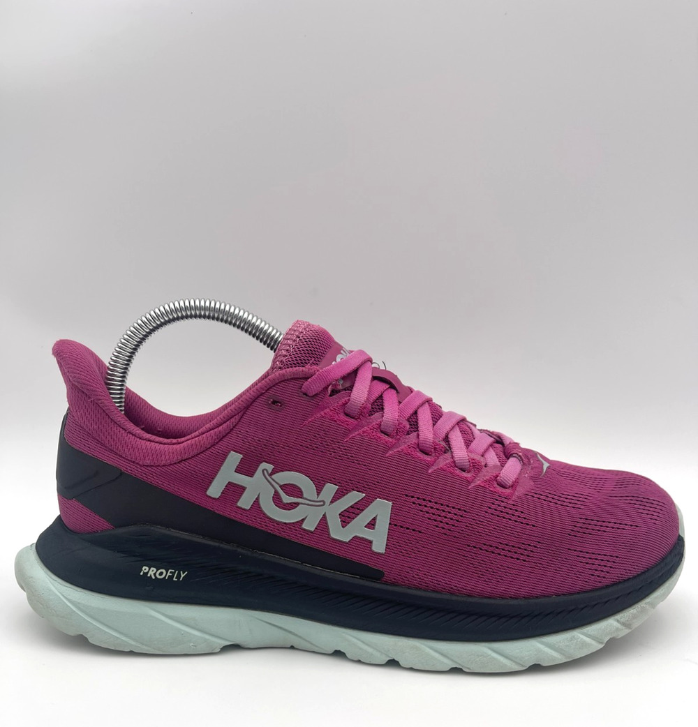 Hoka One One Mach 4 Women's Running Shoes Size 9B Fuchsia Black Sneakers